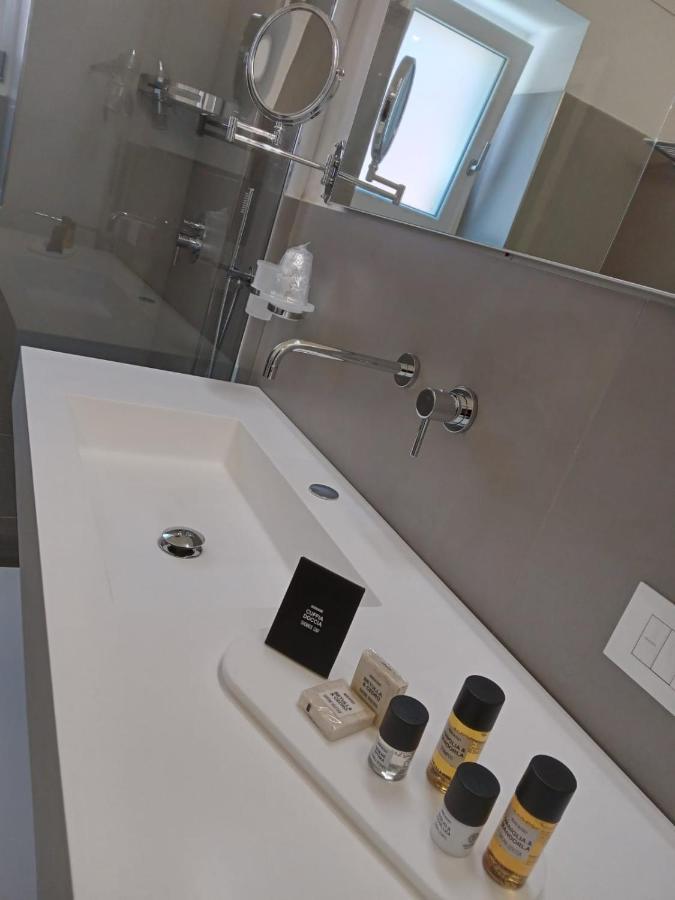 De Guidani Experience Hotel Lecce Exterior photo